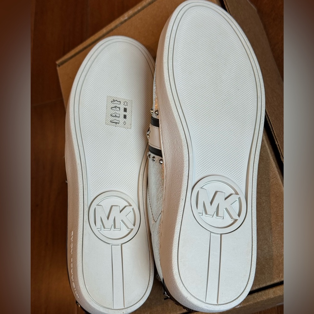 MICHAEL KORS Frankie Striped Women's Sneakers - Picture 9 of 12